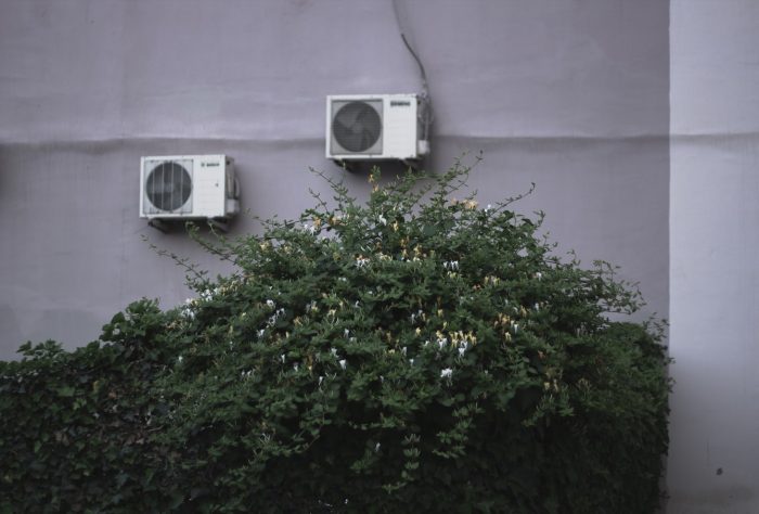 Air conditioning installation 
